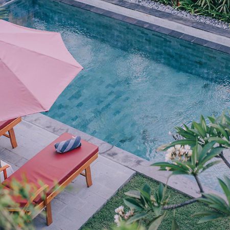 Cucukan Beach Guest House Payangan Esterno foto