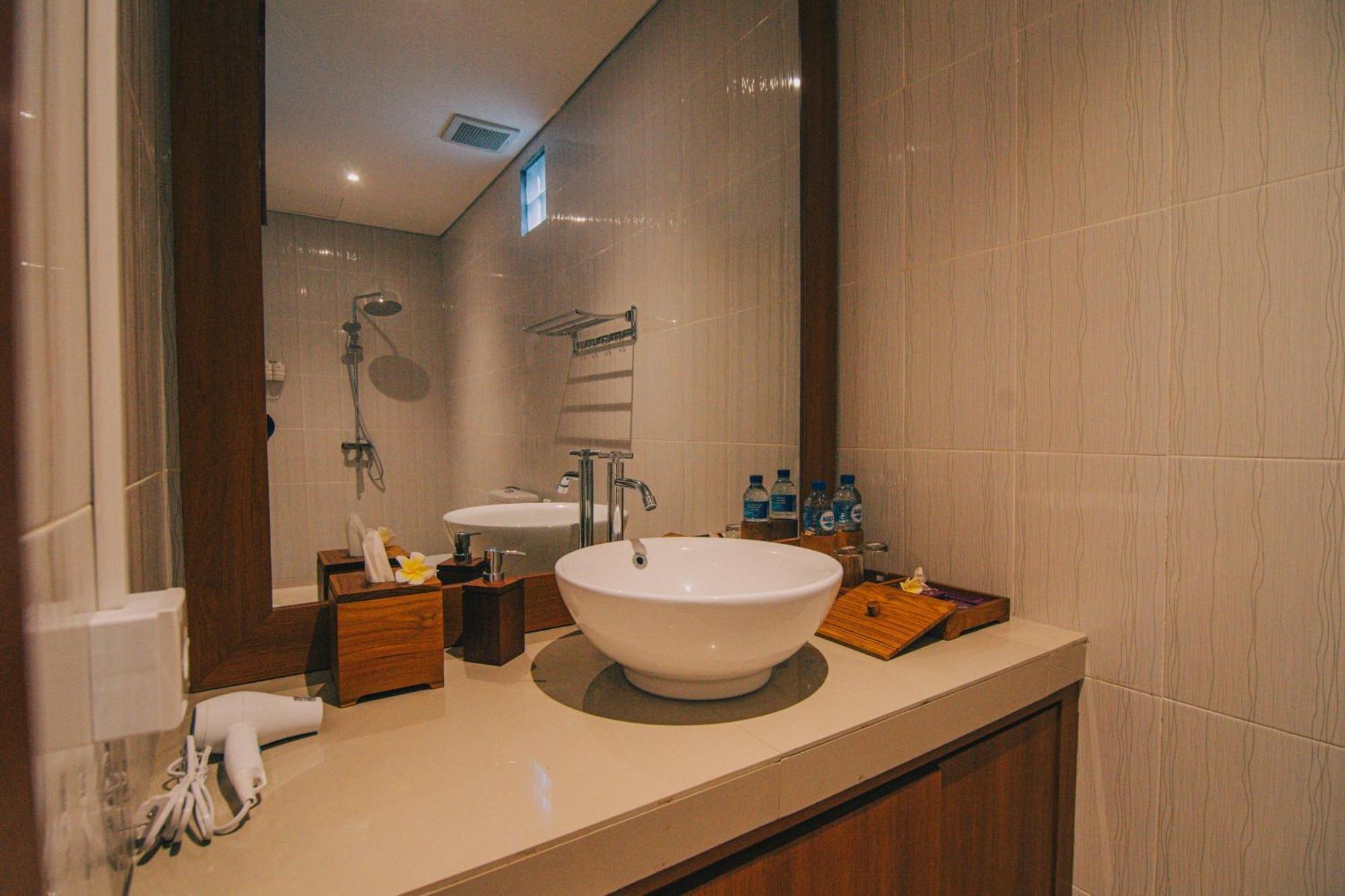Cucukan Beach Guest House Payangan Esterno foto
